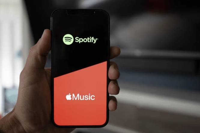 There is an ongoing debate about which app is better for listening to music. 